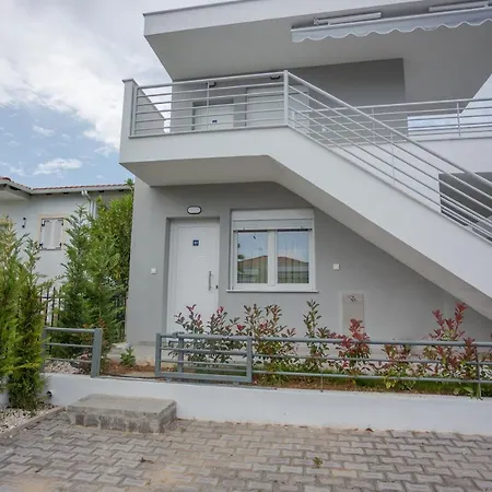 Apartment Palmera Ofrinion